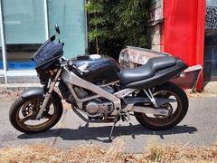 ホンダ　ＶＴ２５０ＳＰＡＤＡ　Ｌｕｖｉｕｓ製カスタムマフラー　ビキニカウル