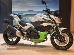 カワサキ　Ｚ７　Ｈｙｂｒｉｄ　２０２５年モデル