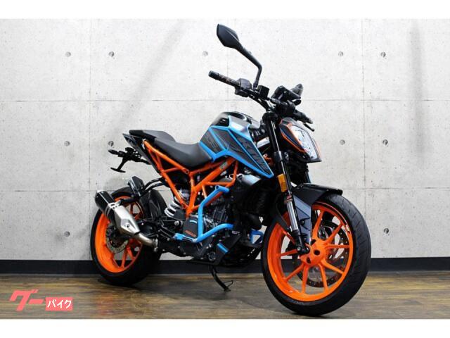 ３９０デューク　エンジンガード　フェンダーレス　他