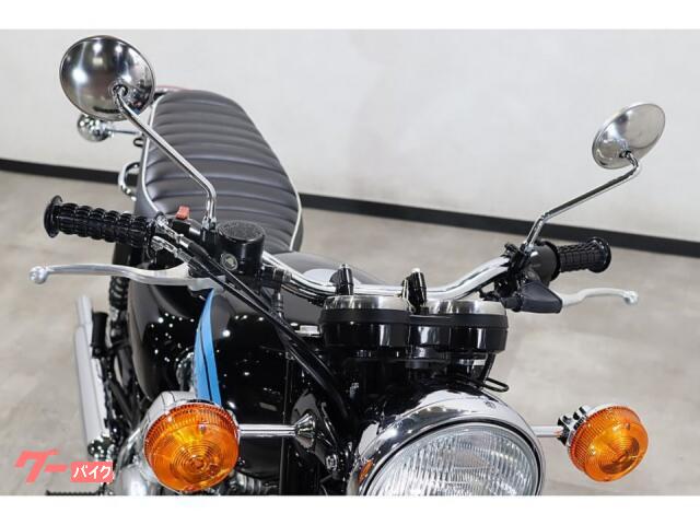 w650 カスタムペイント外装セット カワサキ/W650 カスタムペイント（Strategyの作業