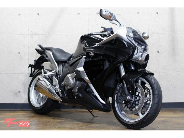 ＶＦＲ１２００Ｆ　ＤＣＴ　２０１１年モデル　ＳＣ６３　ＥＴＣ・ＡＢＳ