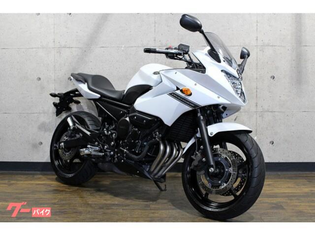 ＸＪ６ディバージョン　ＸＪ６　ＤＩＶＥＲＳＩＯＮ　逆輸入車　赤キー有　ノーマル車