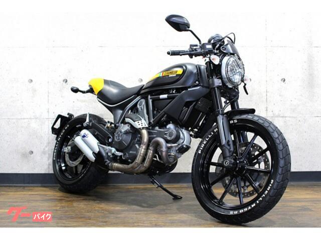 スクランブラーフルスロットル　ＡＢＳ　ｒｉｚｏｍａセパハン　ＯＨＬＩＮＳリアサス