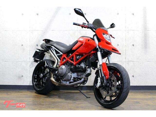 ハイパーモタード７９６　ＥＴＣ　スクリーン　ＬＥＤウィンカー内蔵ミラー　リアキャリア　スライダー