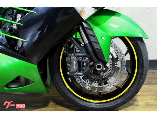 カワサキ Ninja ZX－14R 北米仕様 社外サイレンサー バック