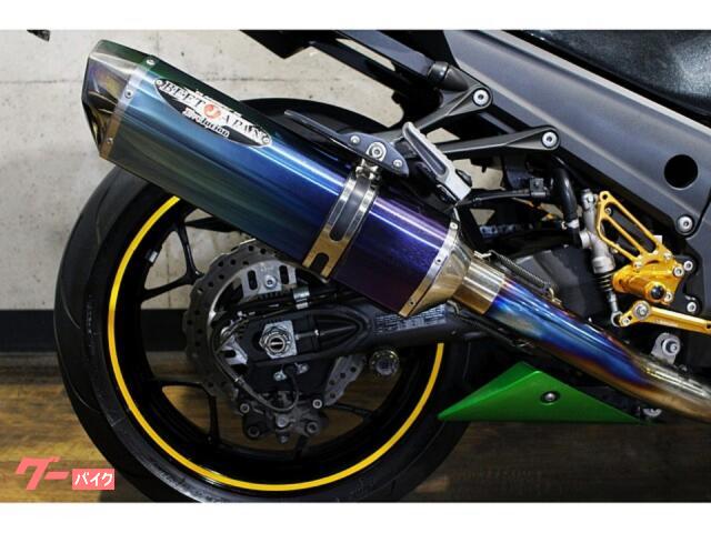 カワサキ Ninja ZX－14R 北米仕様 社外サイレンサー バック