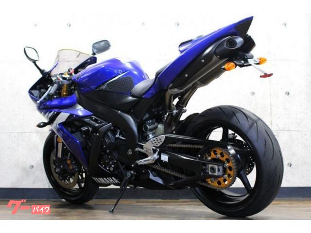 ヤマハ YZF－R1 5VY後期 RN15N スライダー・メッシュ