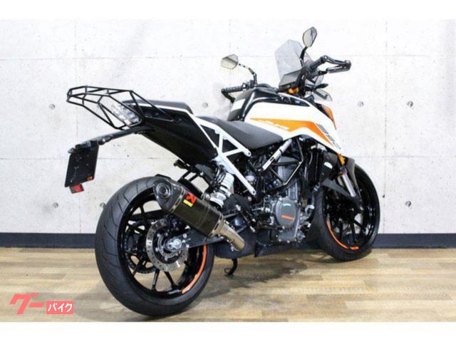 KTM 390デューク ETC2．0 AKRAPOVICサイレンサー