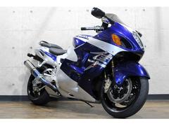 スズキ　ハヤブサ（ＧＳＸ１３００Ｒ　Ｈａｙａｂｕｓａ）　社外マフラー　バックステップ　フェンダーレス等