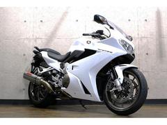 ホンダ　ＶＦＲ８００Ｆ　２０１４モデル　ＥＴＣ　ＡＢＳ　社外サイレンサー　クイックシフター