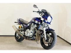 ヤマハ　ＸＪＲ１３００　２０１０モデル　フェンダーレス・オイルクーラー・社外ハンドル・ビキニカウル