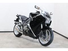 ホンダ　ＶＦＲ１２００Ｆ　ＤＣＴ　２０１１モデル　ＥＴＣ・ＡＢＳ