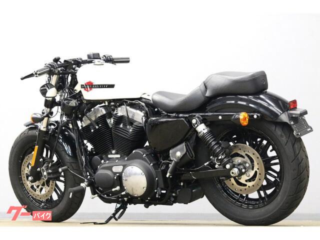 XL1200X ハーレー スポーツスター マフラー バンズ（¥60,000）