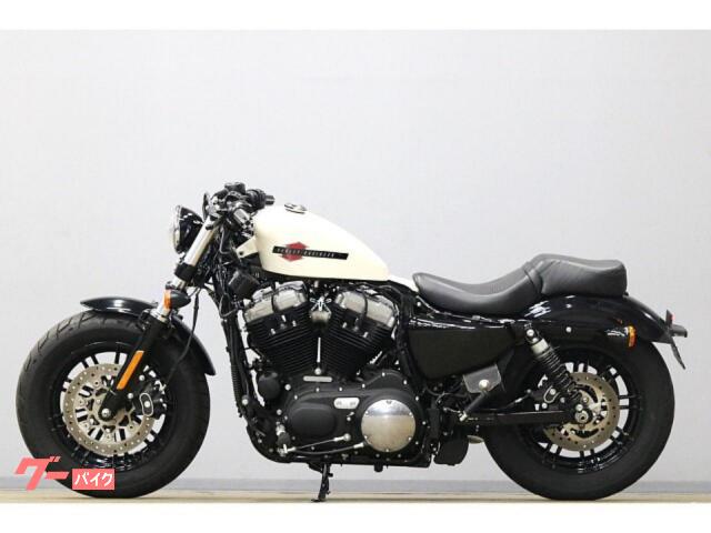 XL1200X ハーレー スポーツスター マフラー バンズ（¥60,000） - バイク