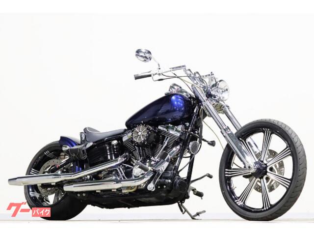 ＨＡＲＬＥＹ－ＤＡＶＩＤＳＯＮ ＦＸＣＷＣ ソフテイルロッカー Ｃ ＴＣ９６Ｂ １５８０ｃｃ パフォーマンスマシンホイール スワローハンドルバー  Ｒタイヤ２６０｜ＭＩＤＷＡＹ ＭＯＴＯＯＮＥＴＷＯ｜新車・中古バイクなら【グーバイク】