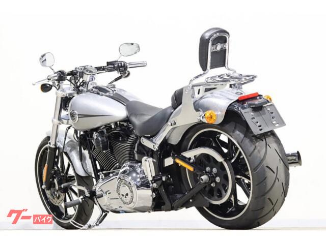 FXSBブレイクアウト　スクリーミンイーグルマフラーセット ブレイクアウト ＨＡＲＬＥＹ－ＤＡＶＩＤＳＯＮ ＦＸＳＢ Harley スクリーミンイーグル・ストリートキャノンマフラー・クローム フルチタン・スリップオンマフラー