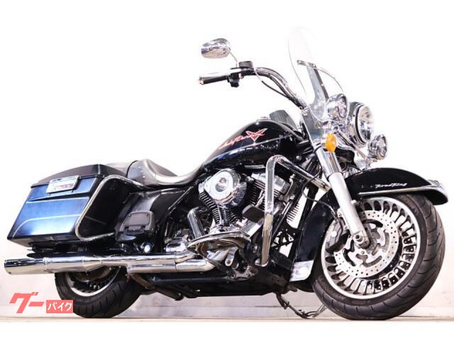 ＦＬＨＲ　ロードキング　２００９ｙ　ＴＣ９６　１５８４ｃｃ　ＶＡＮＣＥマフラー　Ｓ＆Ｓエアクリ　クルーズコントロール　ＥＴＣ