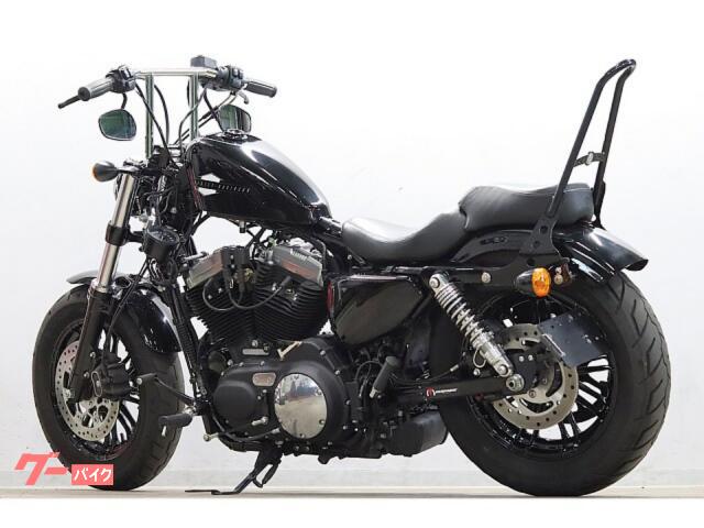 Harley-Davidson バイクタンク 黒塗装　きれい即使用可能 ハーレーダビッドソンタンク塗装：ソリットブラック塗装