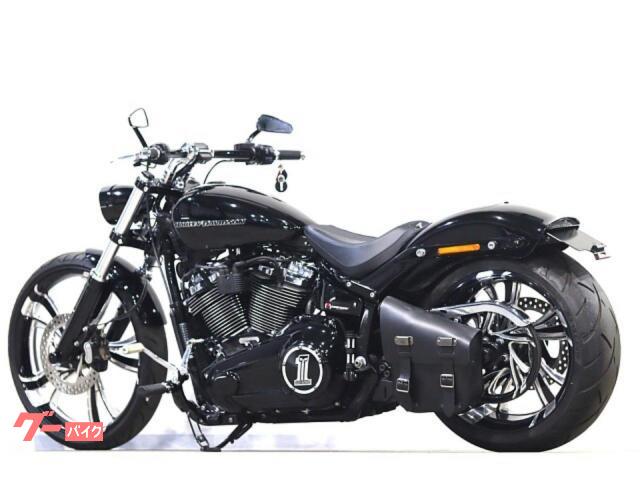 ハーレーFXBRSブレイクアウト　エキパイマフラーとても綺麗です！ HARLEY－DAVIDSON FXBRS ソフテイル