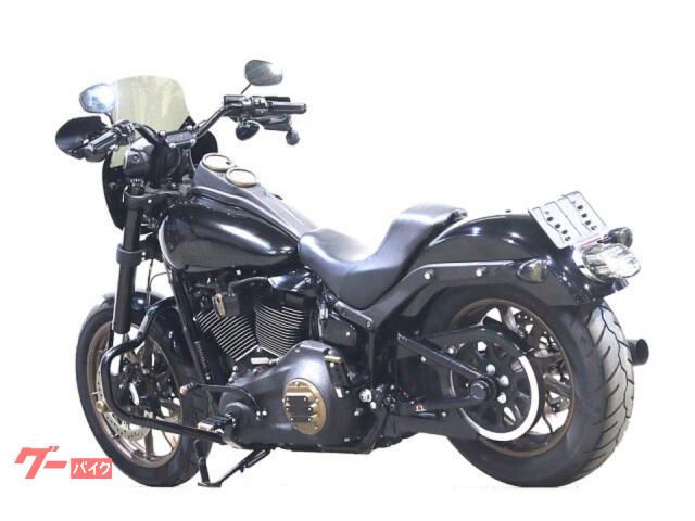 サンダーヘッダーマフラー　FXD2001年で使用　傷スレ有り サンダーヘッダーマフラー FXD2001年で使用 傷スレ有り サンダー