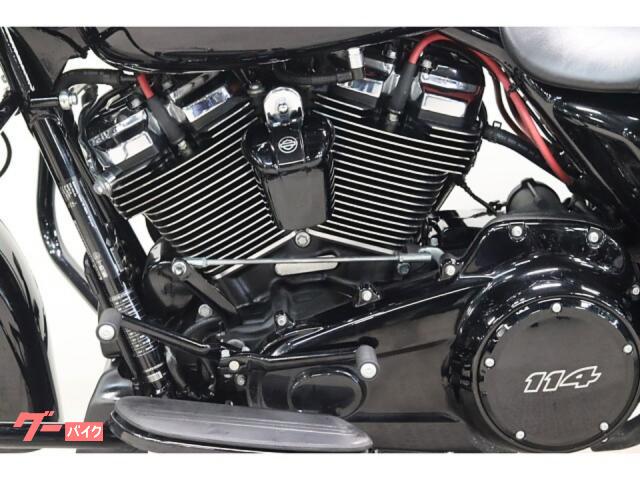 KITH STRAHAN 92 ジャージ 新品　激レア⭐️ 4544808005592.jpg