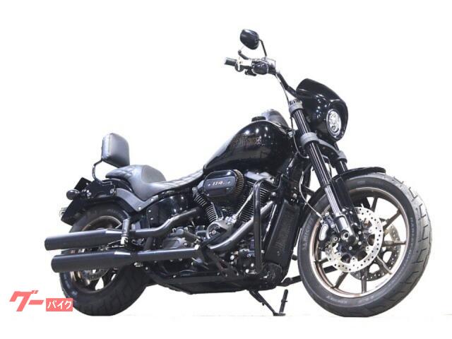 ＦＸＬＲＳ　ソフテイル　ローライダーＳ　ウィップラッシュタンデムシート　Ｎｏｙｓトラッカーハンドル　純正エンジンガード　ＥＴＣ