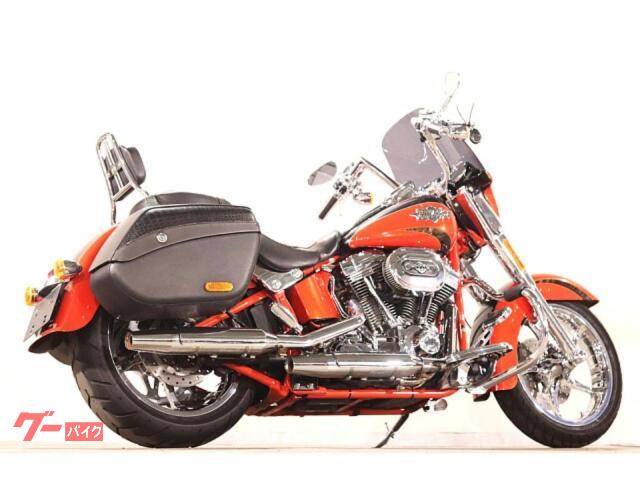 HARLEY－DAVIDSON FLSTSE2 CVOコンバチ