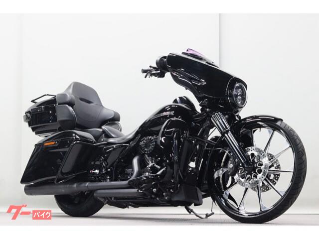 ＦＬＨＸＳ　ストリートグライドスペシャル　ＰＭ２６インチホイール　ＭＣバカーレイクキット　ＶＡＮＣＥ＆ＨＩＮＥＳエキパイ＆マフラー