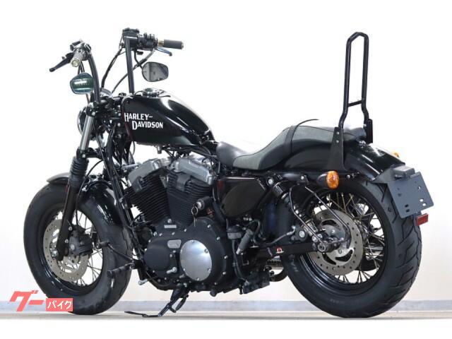 XL1200 スポーツスター パイソン Python マフラー &おまけ Webike | PYTHON パイソン スリップオンマフラー ブラック 2.5” 14