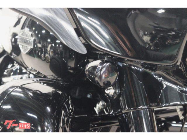 HARLEY－DAVIDSON FLHXS ストリートグライド