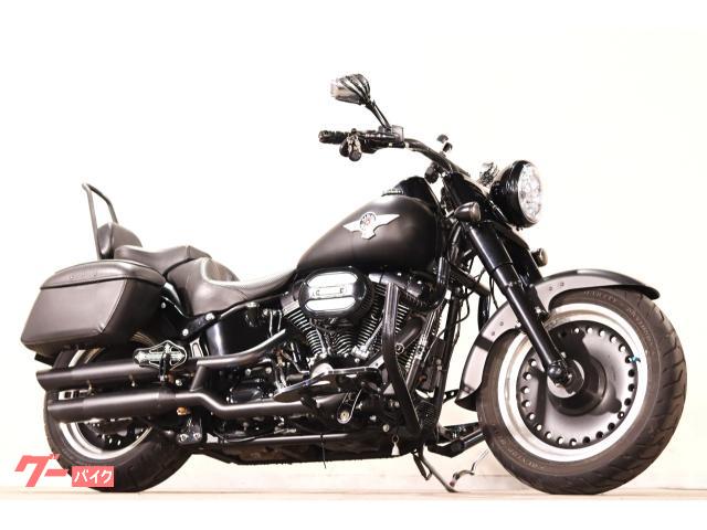 ＦＬＳＴＦＢＳ　ファットボーイＳ　２０１７ｙ　ＳＥ１１０Ｂ　１８００ｃｃ　ＬＩＮＤＢＹハイウエイバー　ＳＡＤＤＬＥＭＥＮシート
