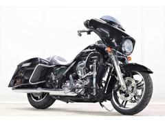 ＨＡＲＬＥＹ−ＤＡＶＩＤＳＯＮ　ＦＬＨＸ　ストリートグライド　２０１４ｙ　ＴＣ１０３　１６８９ｃｃ　ロアフェアリング装備　サドルバッグエクステ　ＡＢＳ