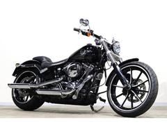 ＨＡＲＬＥＹ−ＤＡＶＩＤＳＯＮ　ＦＸＳＢ　ブレイクアウト　２０１６ｙｍ　ＴＣ１０３　１６９０ｃｃバンス＆ハインズマフラー　キジマサドルバッグガード