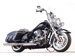 ＨＡＲＬＥＹ−ＤＡＶＩＤＳＯＮ　ＦＬＨＲＣ　ロードキングクラシック　２０１４ｙ　後期型モデル　ＶＡＮＣＥスリップオンマフラー　エイプバー　ＨＤ純正ＯＰカスタム