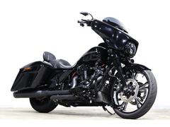 ＨＡＲＬＥＹ−ＤＡＶＩＤＳＯＮ　ＦＬＨＸＳ　ストリートグライドスペシャル　２０１８ｙ　チューニング済　フロント２１インチホイール　Ｓ＆Ｓマフラー　エアクリーナー