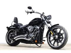 ＨＡＲＬＥＹ−ＤＡＶＩＤＳＯＮ　ＦＸＢＲＳ　ソフテイル　ブレイクアウト１１４　チューニング済　ＴＲＩＪＹＡトリプルツリー　バンスマフラー　２６０ｍｍタイヤ　ＥＴＣ