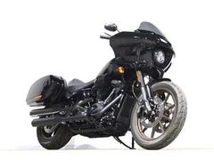 ＨＡＲＬＥＹ−ＤＡＶＩＤＳＯＮ　ＦＸＬＲＳＴ　ソフテイル　ローライダーＳＴ