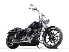 ＨＡＲＬＥＹ−ＤＡＶＩＤＳＯＮ　ＦＸＳＢ　ブレイクアウト　ＢＡＳＳＡＮＩマフラー　コブラ２６０タイヤ　１４インチエイプハンガーバー　ＥＴＣ