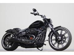 ＨＡＲＬＥＹ−ＤＡＶＩＤＳＯＮ　ＦＸＢＲＳ　ソフテイル　ブレイクアウト１１４　２６０タイヤ　ベビーバズーカマフラー　チューニング済　カーボンフェンダー　ＥＴＣ