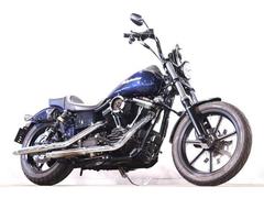 ＨＡＲＬＥＹ−ＤＡＶＩＤＳＯＮ　ＦＸＤＢ　ストリートボブ　ＳＵＮＤＡＮＣＥホイール　リアサス　ＭＯＴＯＲＳＴＡＧＥマフラー　ＲＳＤエンジンカバー　エイプバー