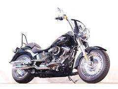 ＨＡＲＬＥＹ−ＤＡＶＩＤＳＯＮ　ＦＬＳＴＦ　ファットボーイ　２０１７ｙ　ＴＣ最終モデル　１６８９ｃｃ　ＨＤ純正ＯＰウインドシールド／シーシーバー　ＰＭエアクリ　エ