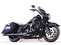 ＨＡＲＬＥＹ−ＤＡＶＩＤＳＯＮ　ＦＬＨＲＸＳ　ロードキングスペシャル　ＳＥスーパーチューナー　ＨＤ純正ＯＰウインドシールド　ＰＭエアクリ　ＭＵＳＴＡＮＧシート