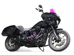 ＨＡＲＬＥＹ−ＤＡＶＩＤＳＯＮ　ＦＸＬＲＳＴ　ソフテイル　ローライダーＳＴ　Ｗベビーバズーカマフラー　チューニング済　Ｓａｄｄｌｅｍｅｎシート　ＥＴＣ