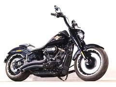 ＨＡＲＬＥＹ−ＤＡＶＩＤＳＯＮ　ＦＬＦＢＳ　ソフテイルファットボーイ１１４　３０ｔｈ　ＶＡＮＣＥマフラー　ＫｉｌｌｅｒＣｕｓｔｏｍファットハンドルバー