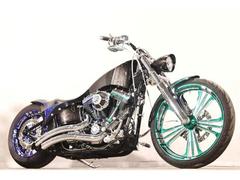 ＨＡＲＬＥＹ−ＤＡＶＩＤＳＯＮ　ＦＸＳＴＣ　ソフテイルカスタム　フルカスタム　ＫＡＭＥＬＥＯＮ３Ｄペイント　フルコン　エアサス　ＰＭホイール　オープンプライマリー