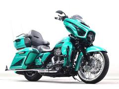 ＨＡＲＬＥＹ−ＤＡＶＩＤＳＯＮ　ＦＬＨＸ　ストリートグライド　２０１４ｙ　前後エアサス　ＤＮＡ２１インチホイール　ディバイスバガーキット　検８／６