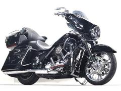 ＨＡＲＬＥＹ−ＤＡＶＩＤＳＯＮ　ＦＬＨＸ　ストリートグライド　２０１２ｙ　バガーキット　ＰＭ１９インチホイール　クリアキンマフラー　ＲＳＤエアクリ