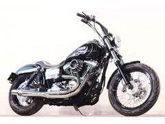 ＨＡＲＬＥＹ−ＤＡＶＩＤＳＯＮ　ＦＸＤＬ　ローライダー　２０１０ｙ　ＴＨＵＮＤＥＲＨＥＡＤＥＲフルエキ　ＡＲＬＥＮＮＥＳＳエアクリ　ＴＲＡＭＰシート　ＤＳリアサス