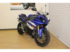 ヤマハ　ＹＺＦ−Ｒ１　ＥＴＣ　フレームスライダー付