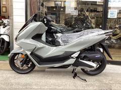 ホンダ　ＰＣＸ１６０　グレー　新車